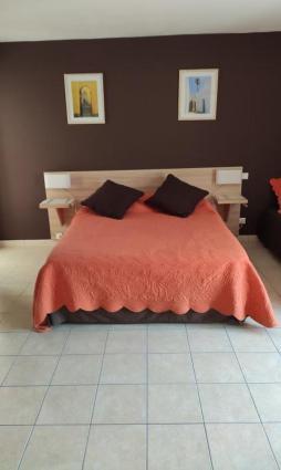 La Douciniere Bed & Breakfast
